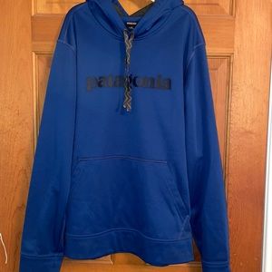 Women’s Small blue Patagonia hoodie